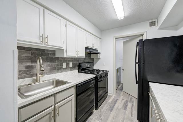 1-bedroom apartment at Laurel Oaks Apartments in Raleigh, NC